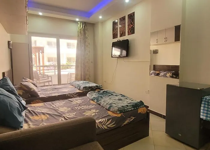 Apartment With Free Private Furnished Near Senzomall Hurghada