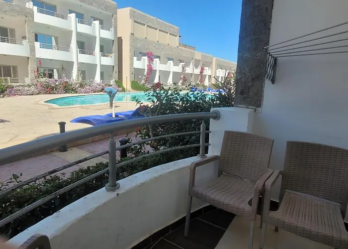 With Free Private Furnished Near Senzomall